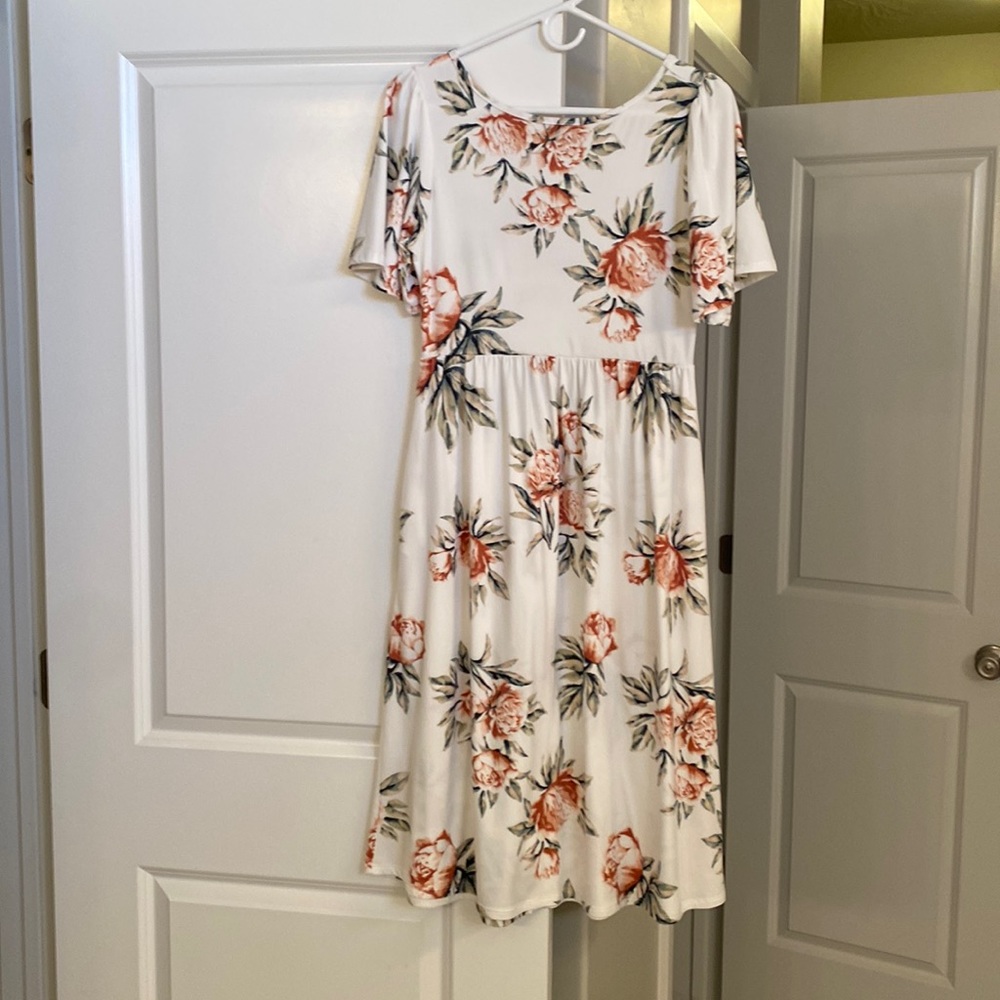 Spring dress, stretchy material